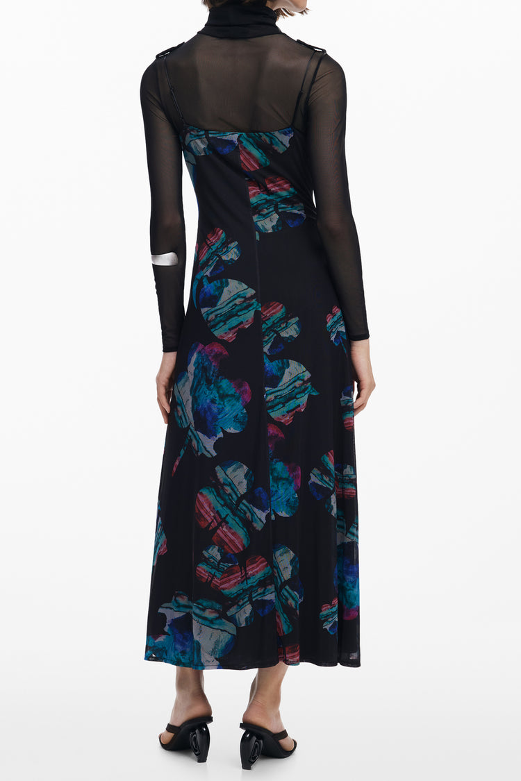 Vestido DESIGUAL de mulher preto