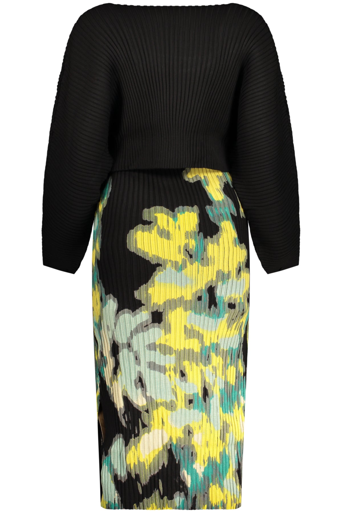Vestido DESIGUAL de mulher preto