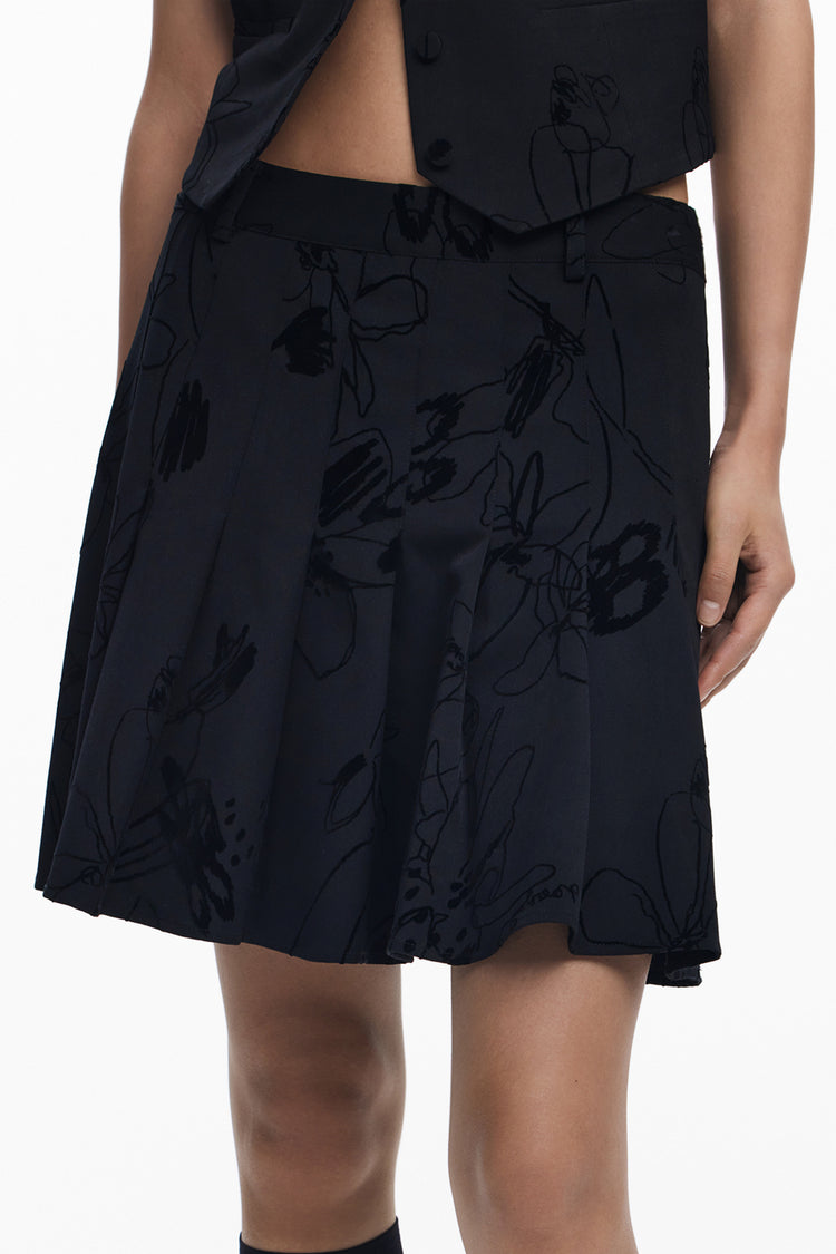 Saia DESIGUAL de mulher preta