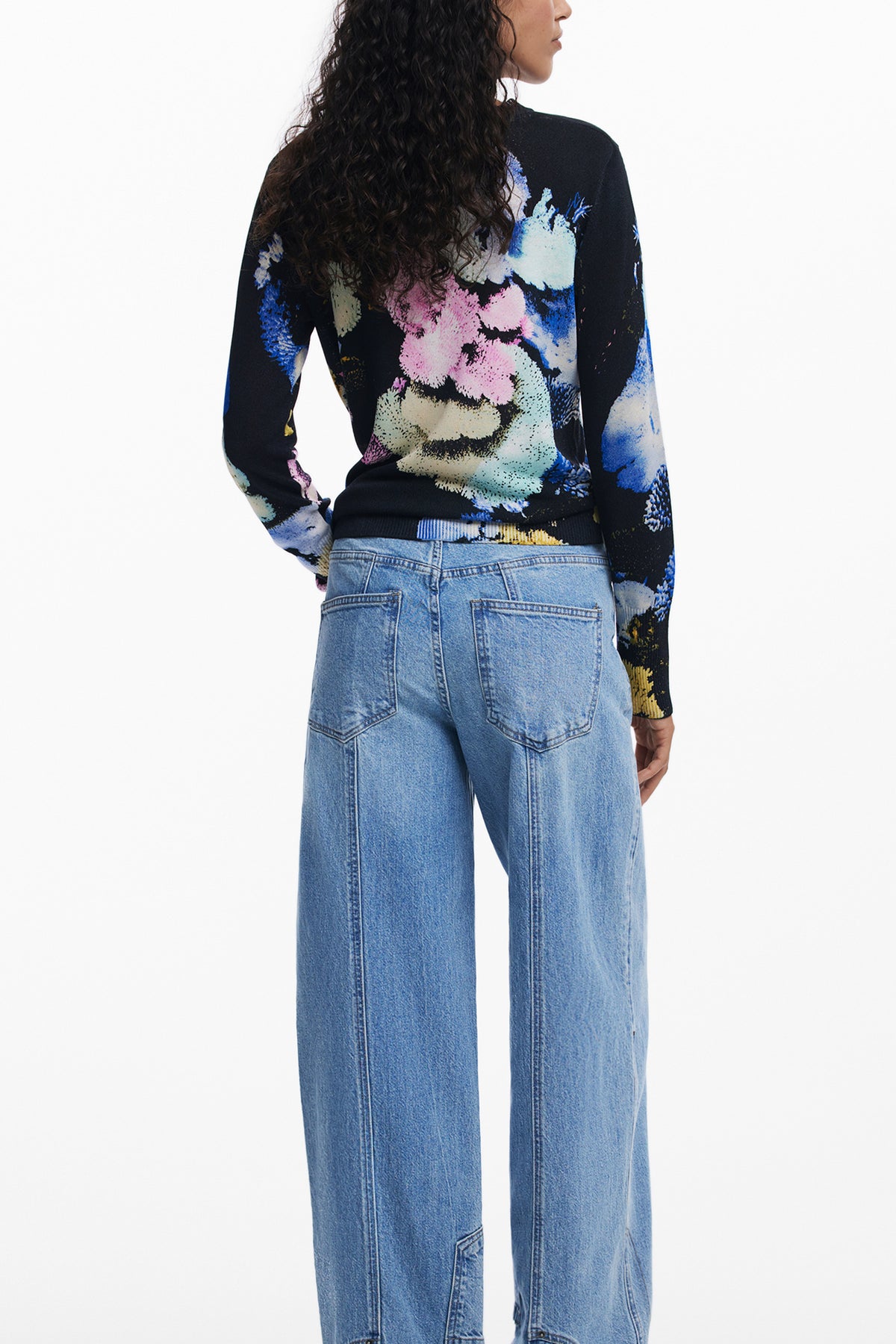 Camisola DESIGUAL de mulher preta