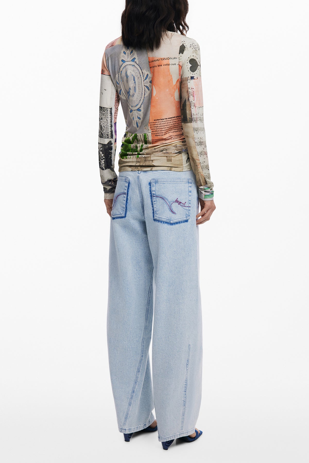 T-shirt DESIGUAL de mulher bege