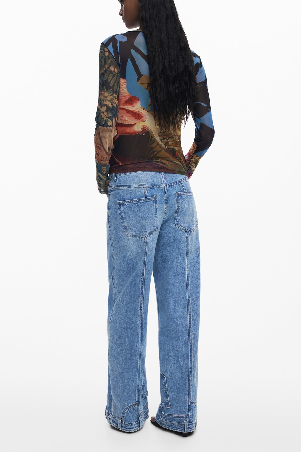 T-shirt DESIGUAL de mulher preta